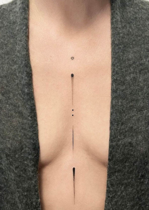 Minimalist lines on the chest by @sea.blue_.dot