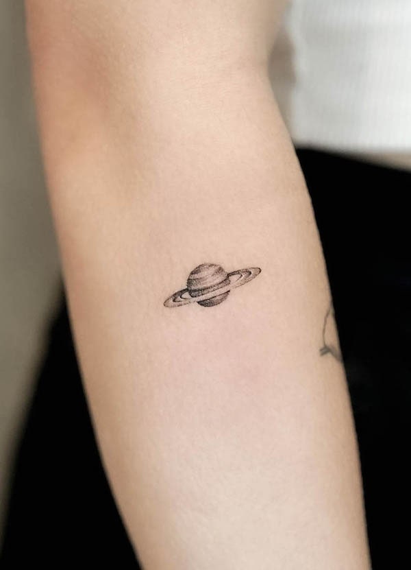 Tiny planet tattoo by @tivas