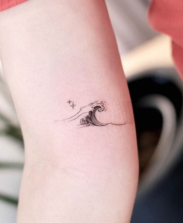 Simple wave tattoo meaning