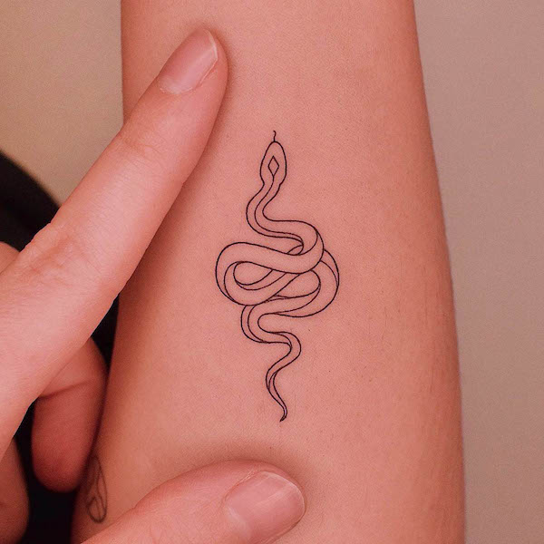 130 Small Tattoo Ideas That Are Perfectly Minimalist