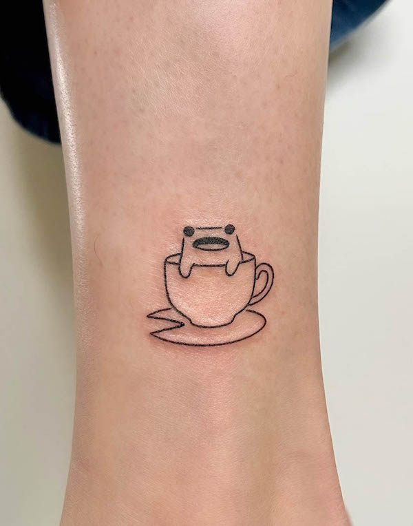 Frog in a coffee cup by @buoythefishlover