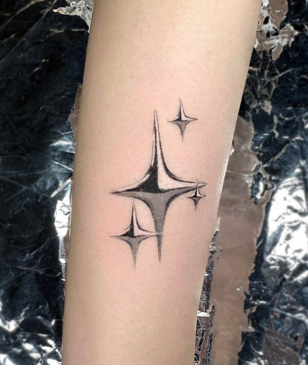 Silver stars tattoo by @tattooist_f.59