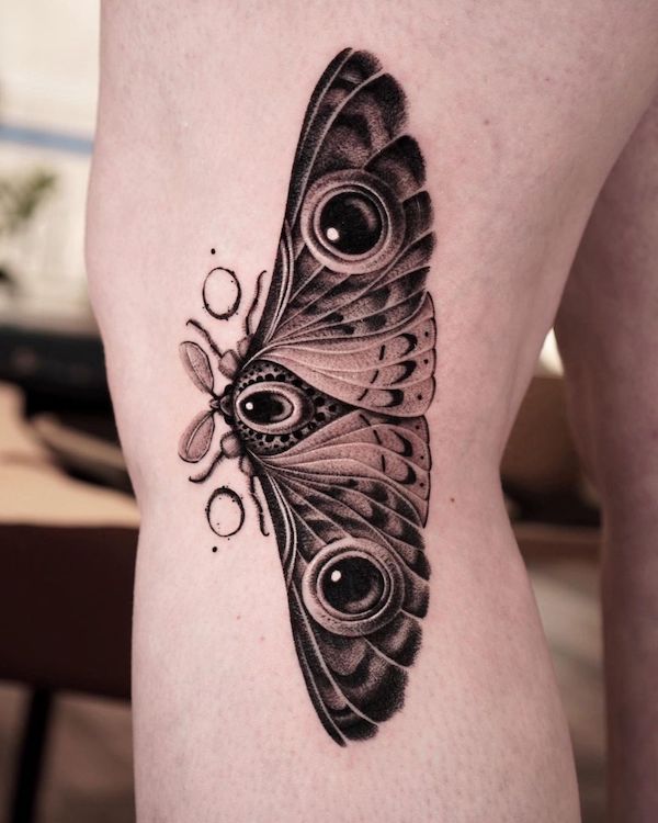 Intricate lo moth tattoo by @9rukim
