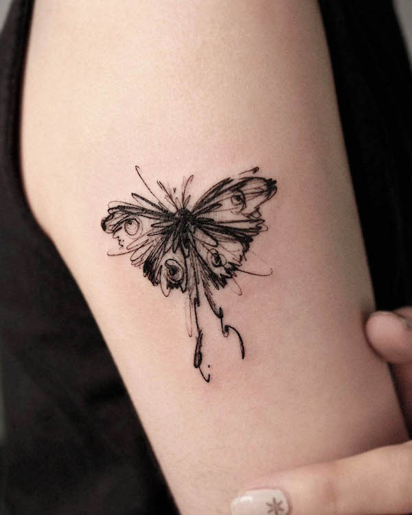 Sketch styled luna moth arm tattoo by @tattoo_chamsae