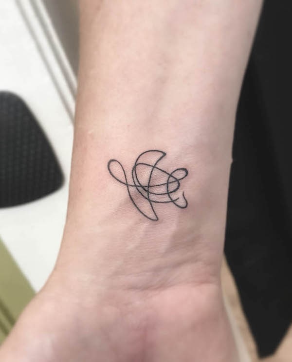 Here Are 10+ Beautiful And Inspirational Minimalist Tattoos Inspired By BTS  - Koreaboo