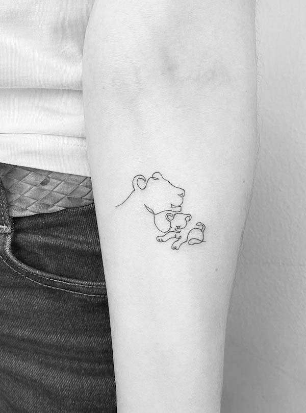 Lioness and cub one line tattoo by @cagridurmaz