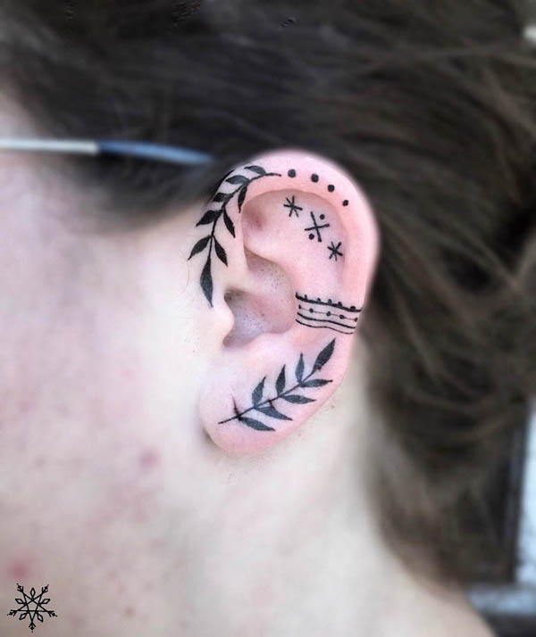 Botanical ornament ear tattoo by @feliine