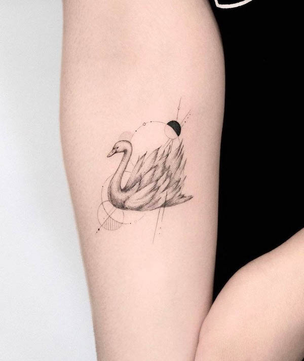 Circles and swan tattoo by @jk.tattoo